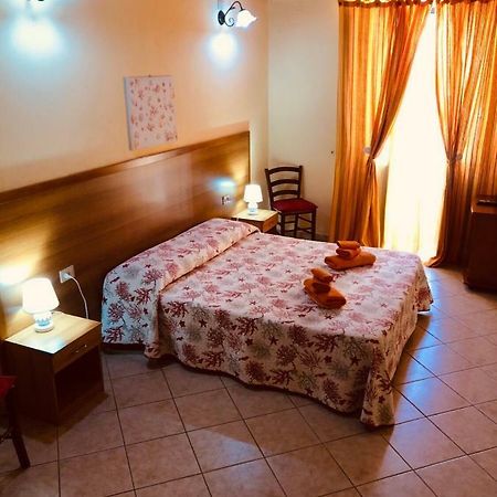 La Marina Bed & Breakfast Каляри Екстериор снимка