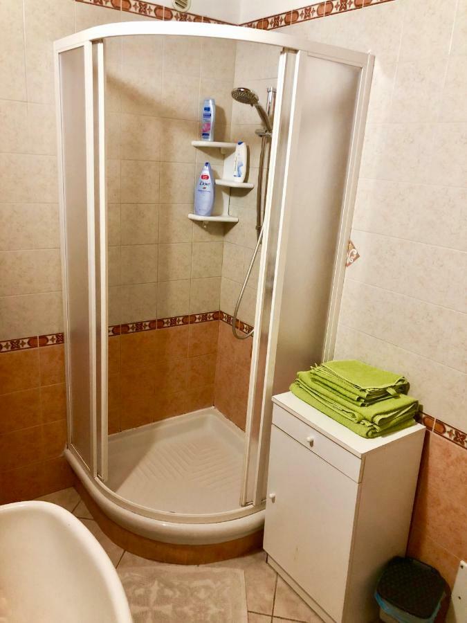 La Marina Bed & Breakfast Каляри Екстериор снимка