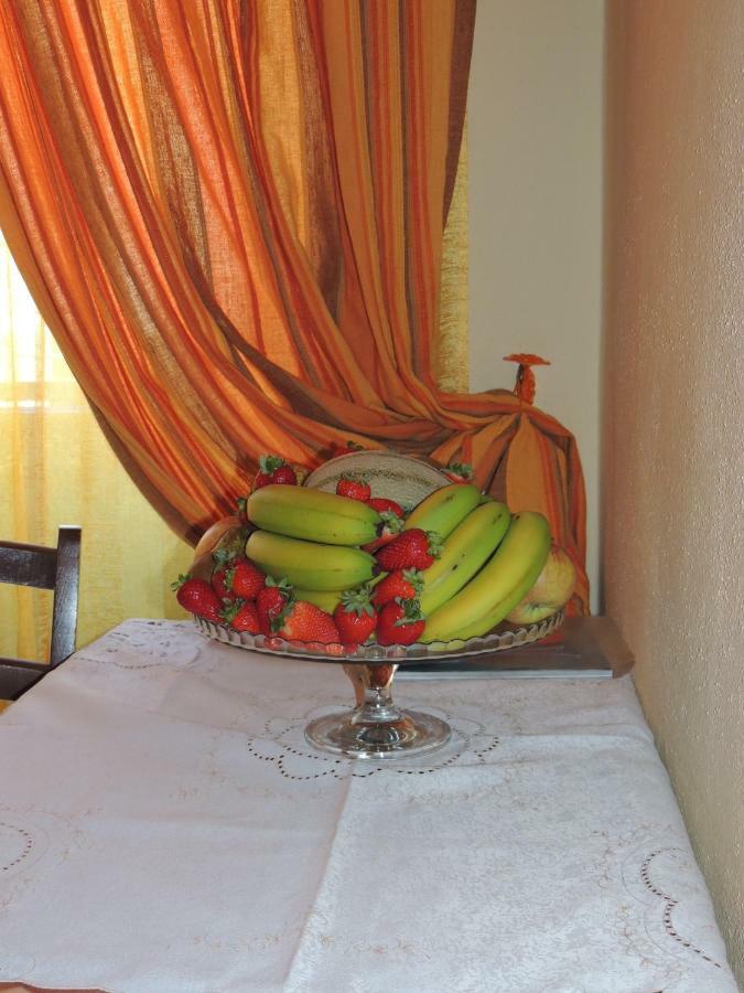 La Marina Bed & Breakfast Каляри Екстериор снимка
