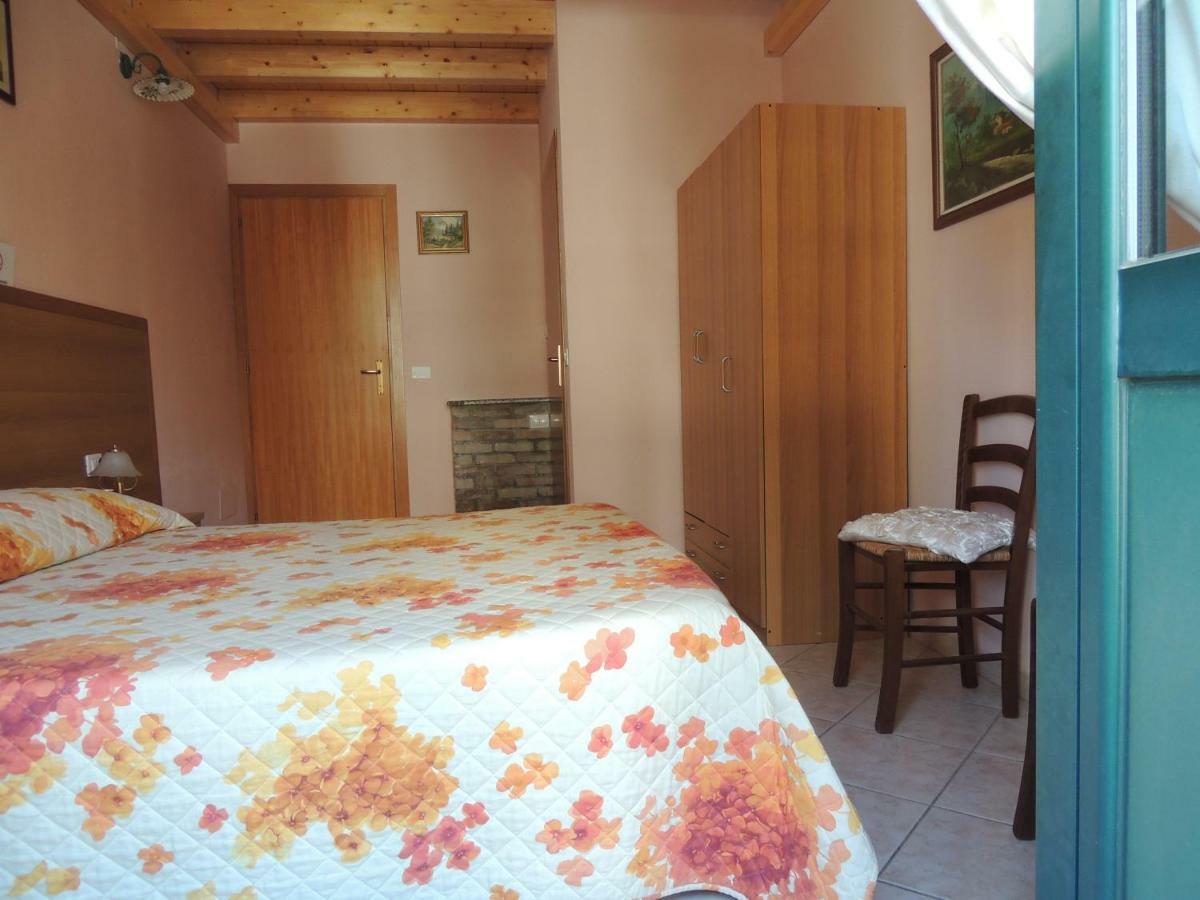 La Marina Bed & Breakfast Каляри Екстериор снимка