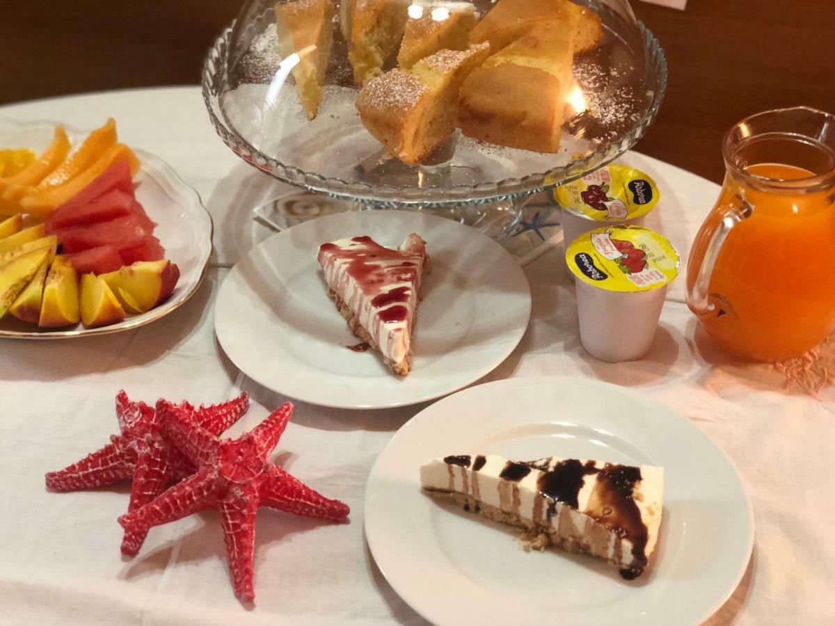 La Marina Bed & Breakfast Каляри Екстериор снимка