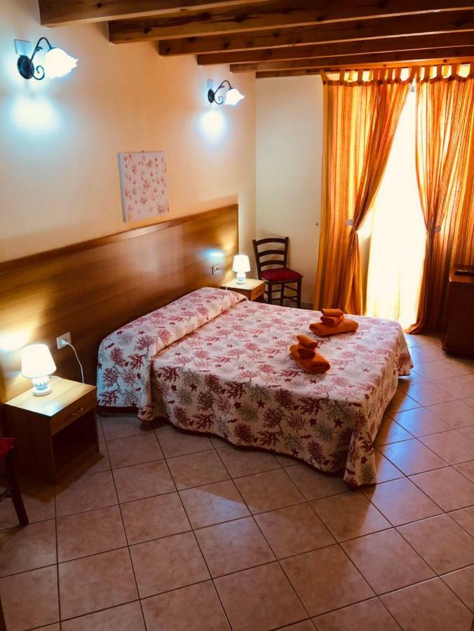 La Marina Bed & Breakfast Каляри Екстериор снимка