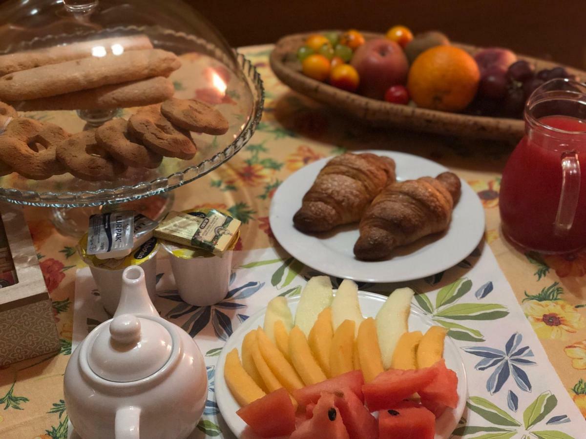 La Marina Bed & Breakfast Каляри Екстериор снимка